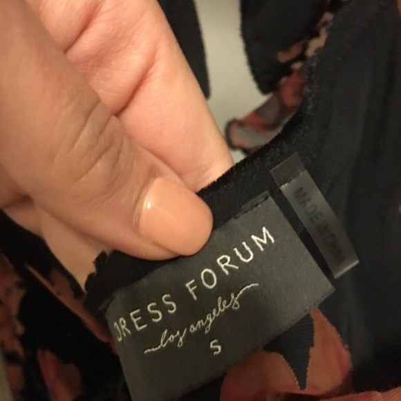 Velvet dress - Picture 3 of 3